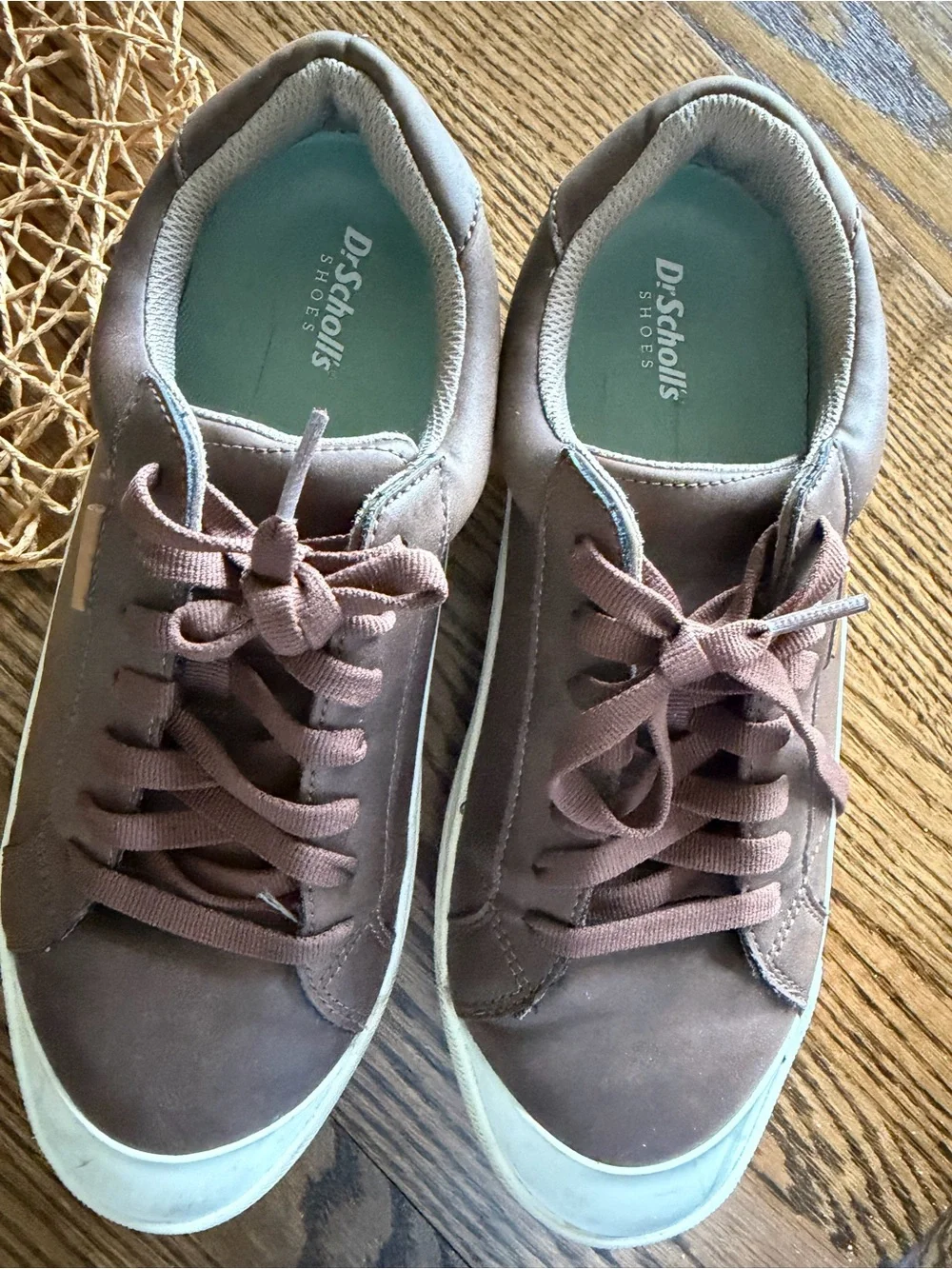 Dr. Scholl’s Time Off Brown Sneakers Women’s 9M Comfort Shoes Size 9M